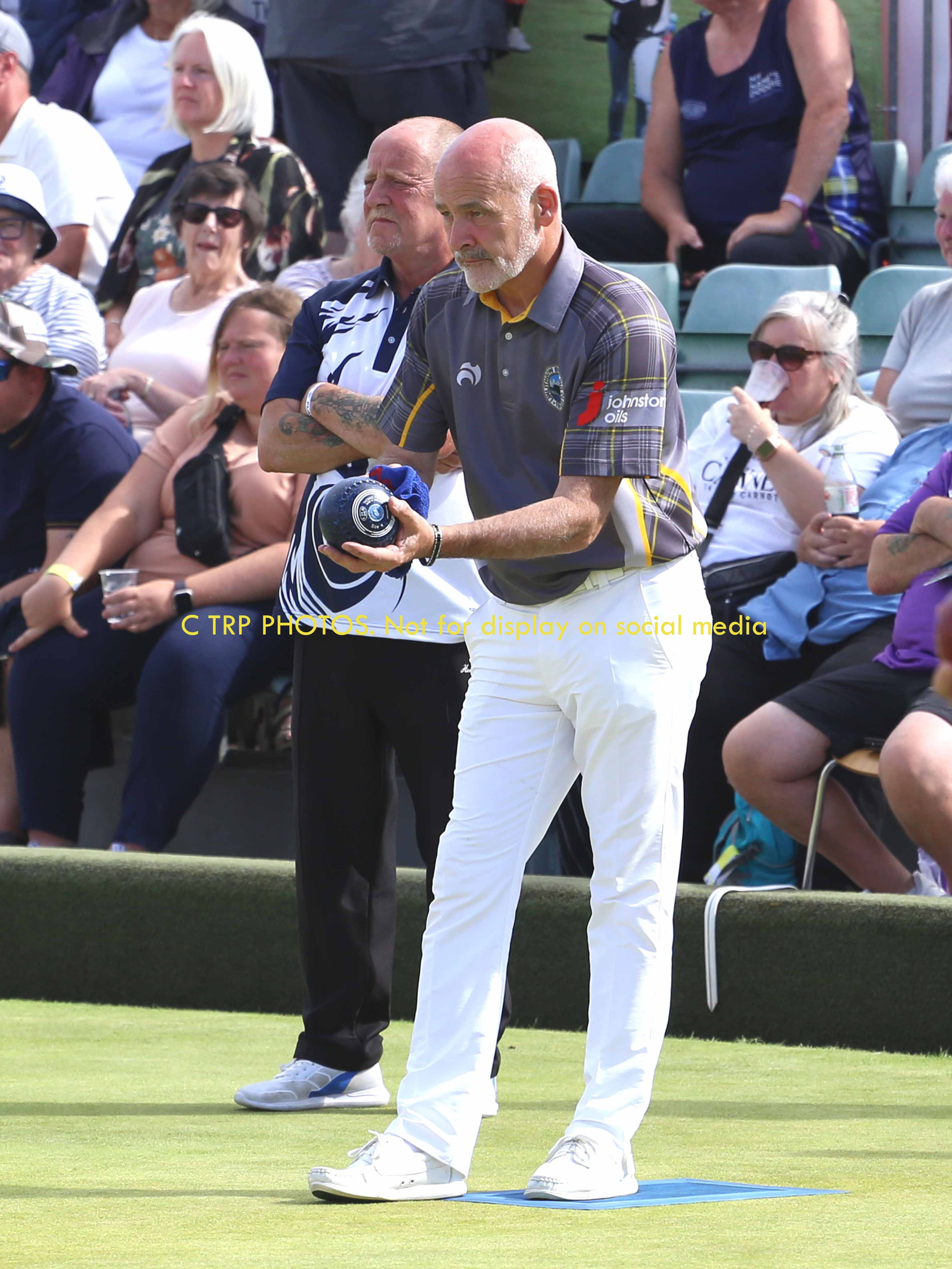 AYR48