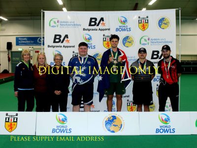 WINNER-MENS-SINGLES-PODIUM-B